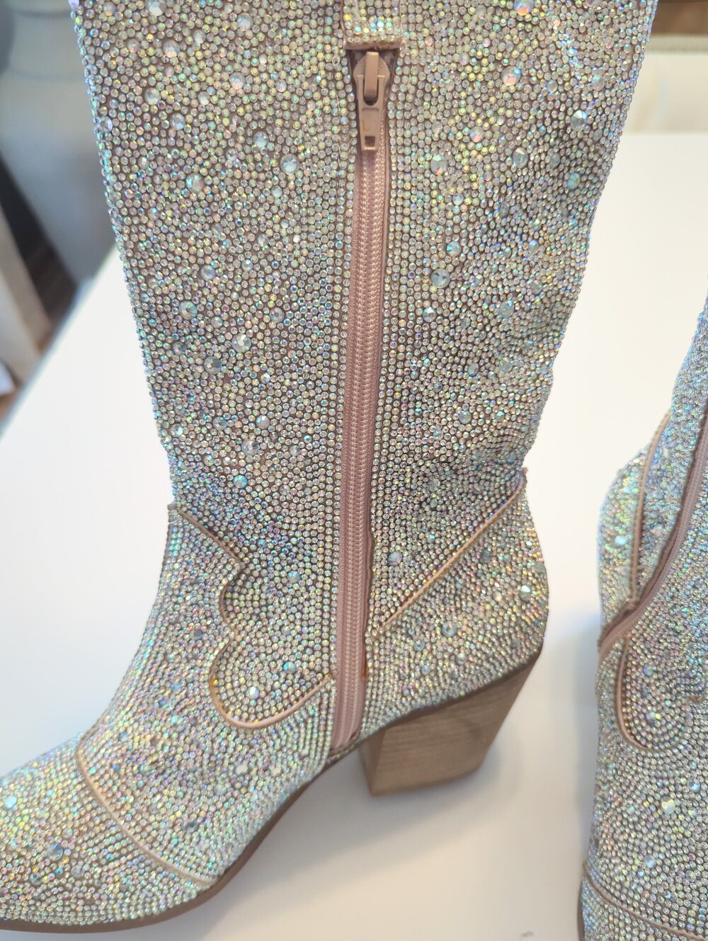 Anthropologie Matisse Nashville Rhinestone Western 15" Side Zip Boots Size 9 EUC - Picture 6 of 8